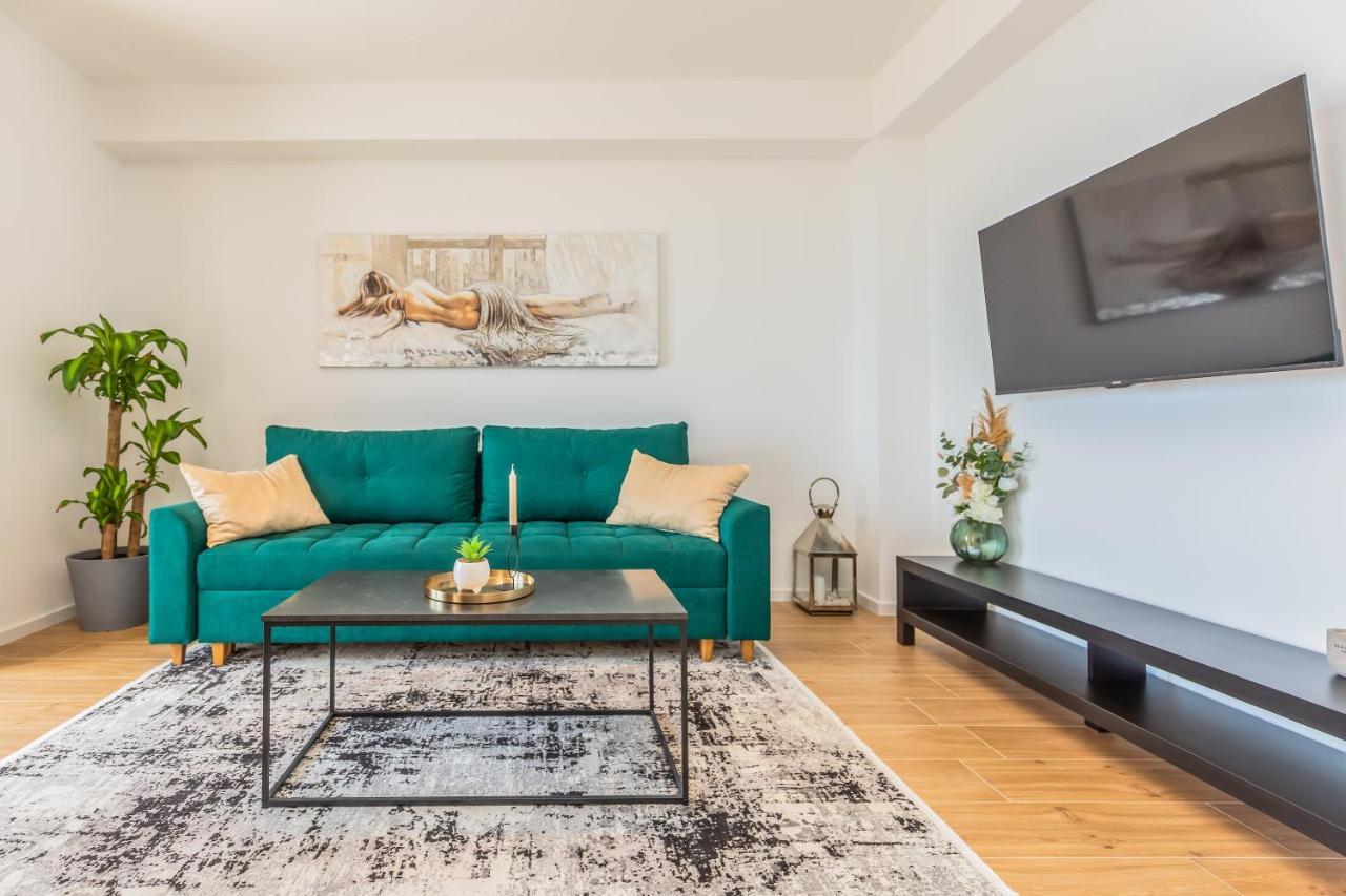 Apartmani Nikola Baška Voda Exterior foto